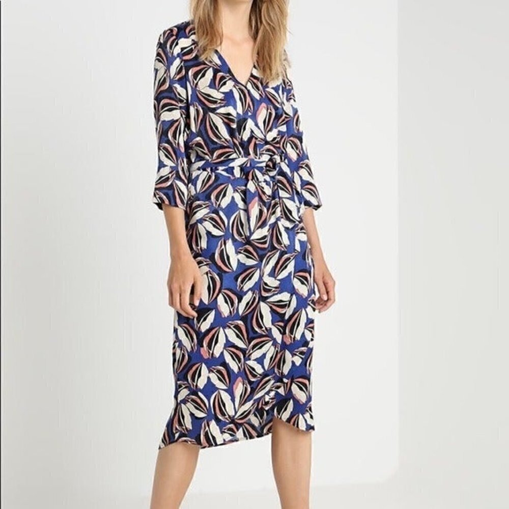 Vero Moda Abstract Leaf Print Midi Dress Women Size M Blue 3/4 Sleeve V-Neck